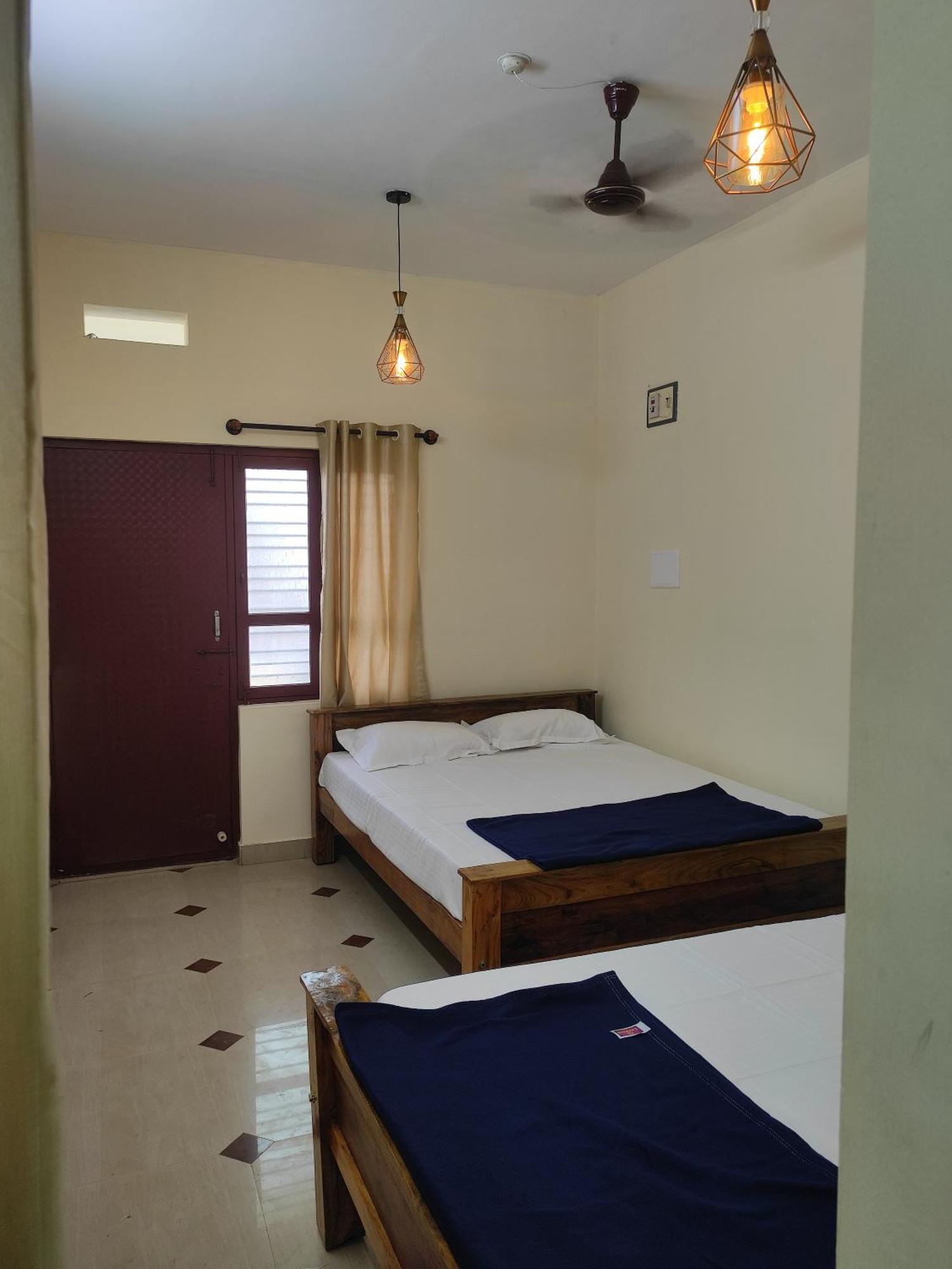 Nest Inn Service Rooms Chikmagalūr Extérieur photo